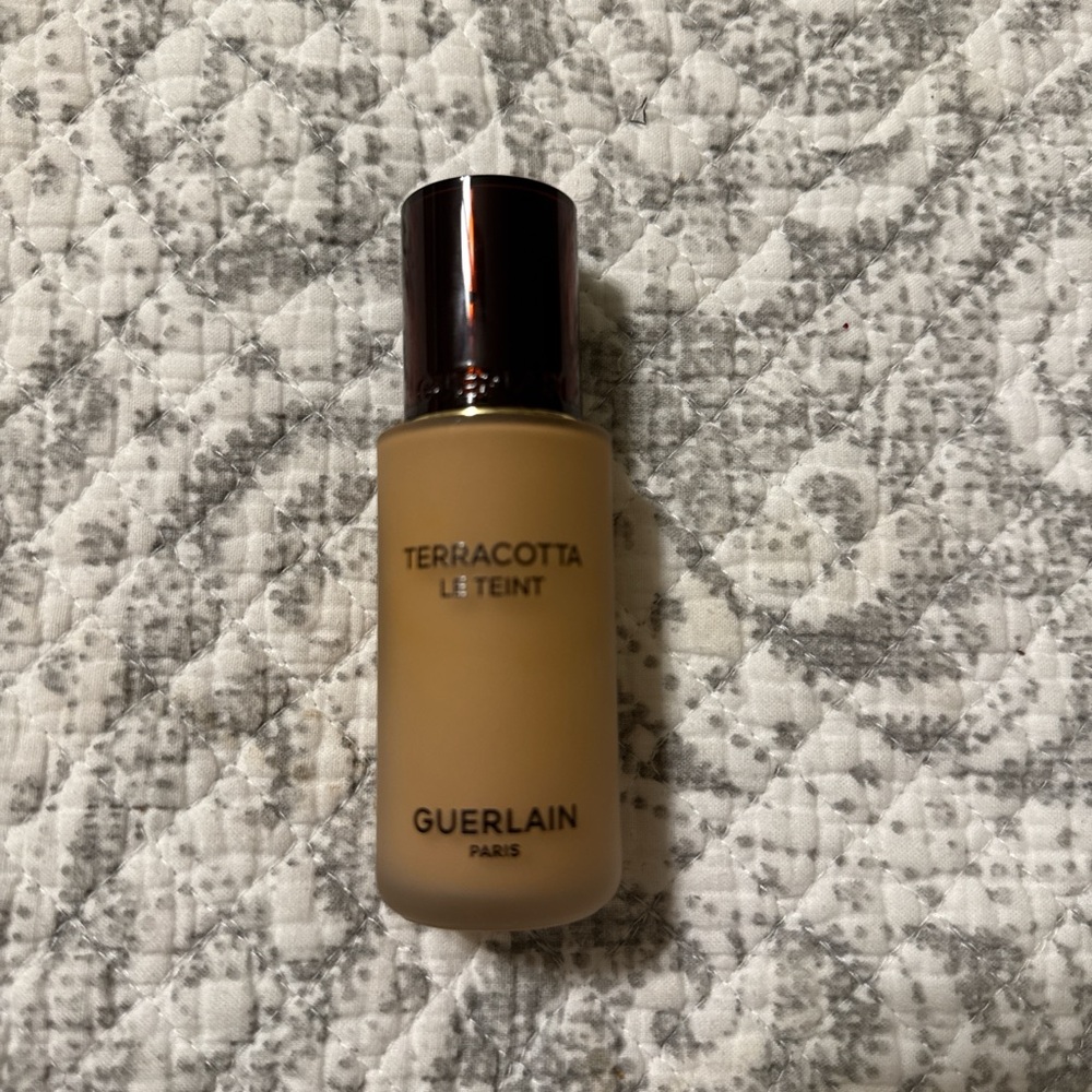 GUERLAIN Terracotta Le Teint Foundation - Warm Beige 30 ml
